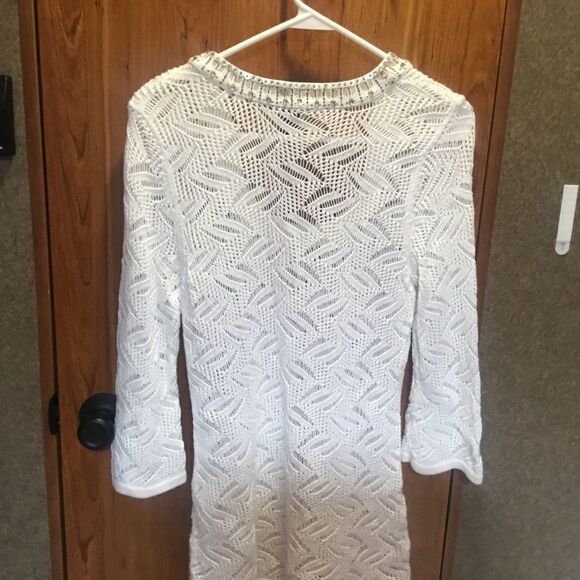 NWOT. White House/Black Market Brand Woman’s. Size MP 3/4 Sleeve Sweater w/Trim - Picture 5 of 10